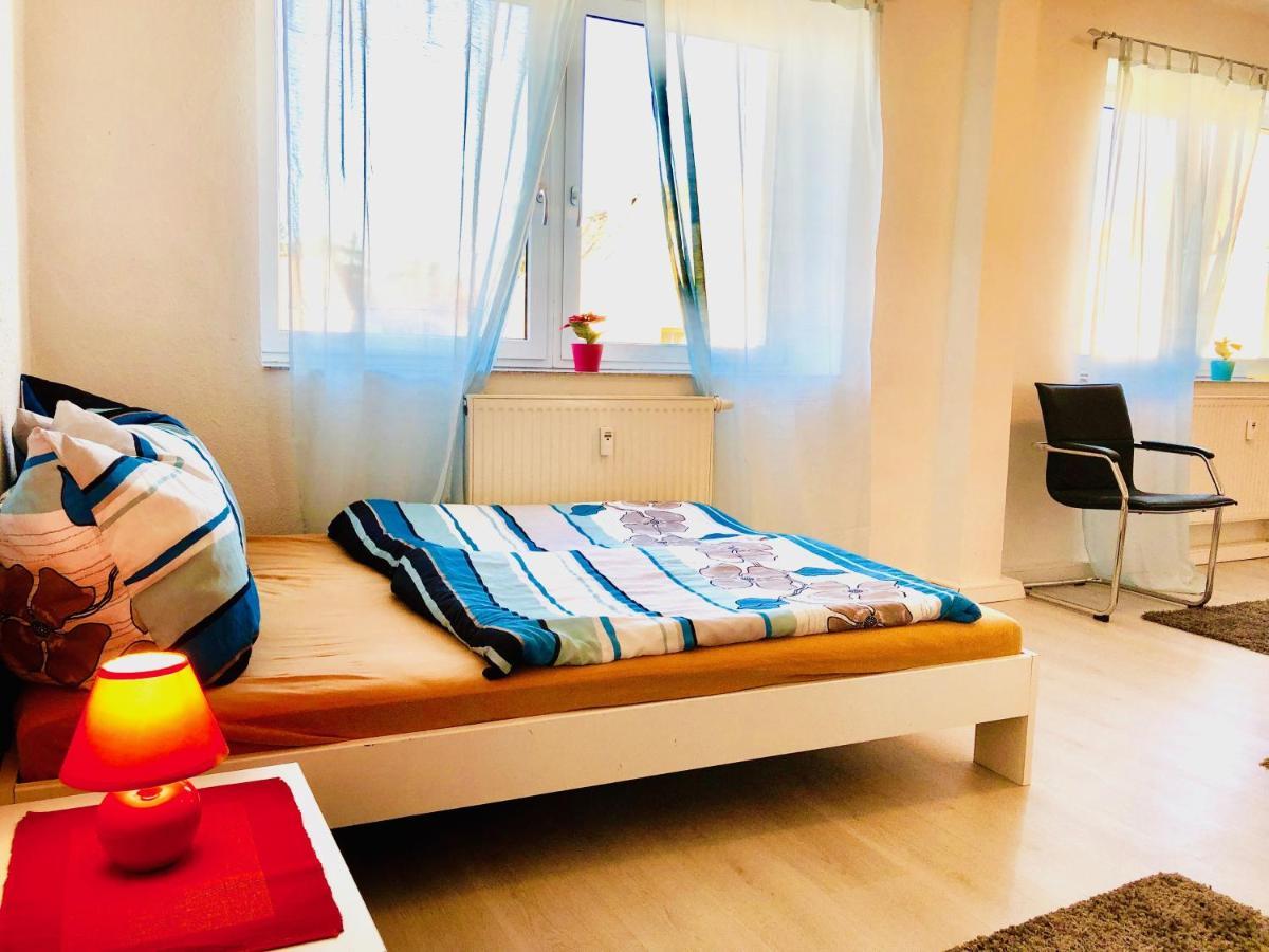 #World Monteurzimmer Schkeuditz Luaran gambar