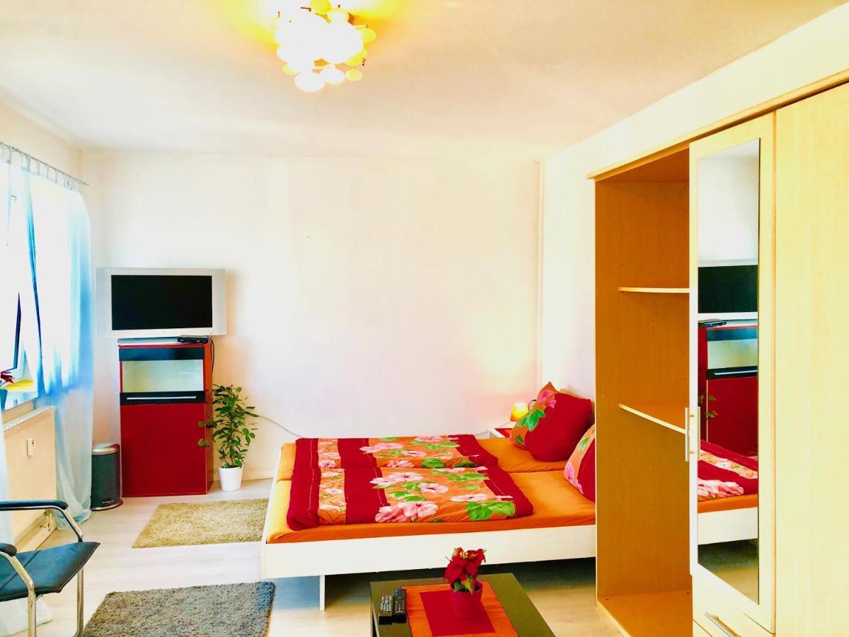 #World Monteurzimmer Schkeuditz Luaran gambar